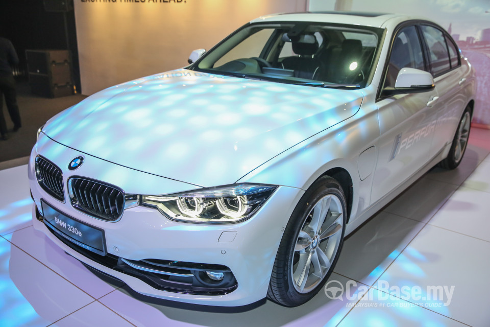 BMW 3 Series F30 LCI (2015) Exterior
