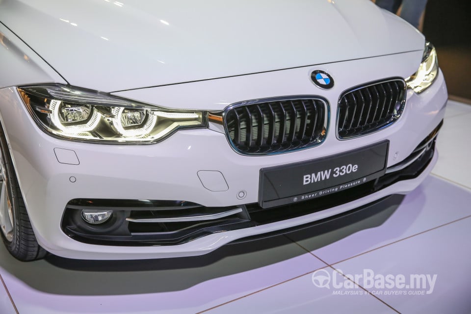 BMW 3 Series F30 LCI (2015) Exterior