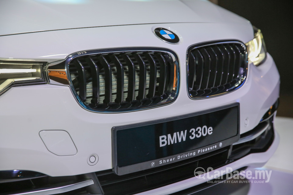 BMW 3 Series F30 LCI (2015) Exterior
