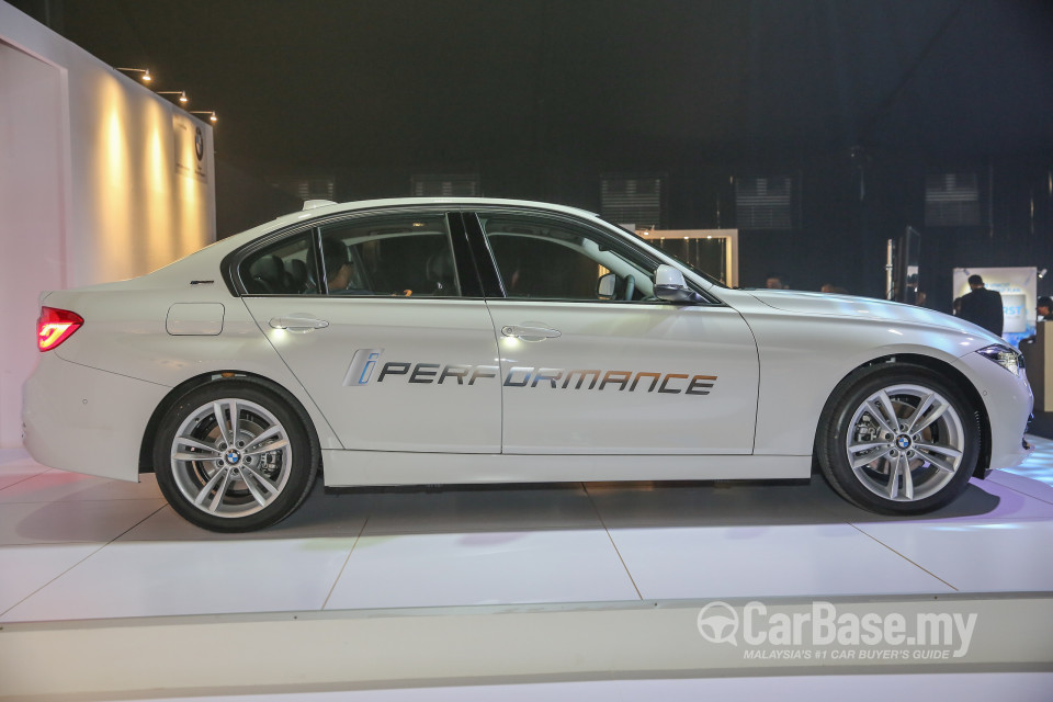 BMW 3 Series F30 LCI (2015) Exterior