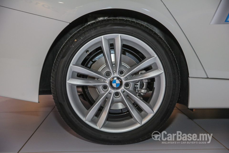 BMW 3 Series F30 LCI (2015) Exterior