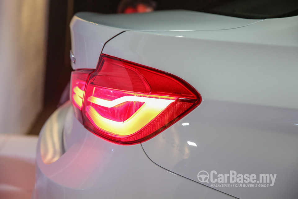 BMW 3 Series F30 LCI (2015) Exterior