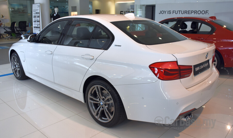 Proton Exora Mk1 RC (2019) Exterior