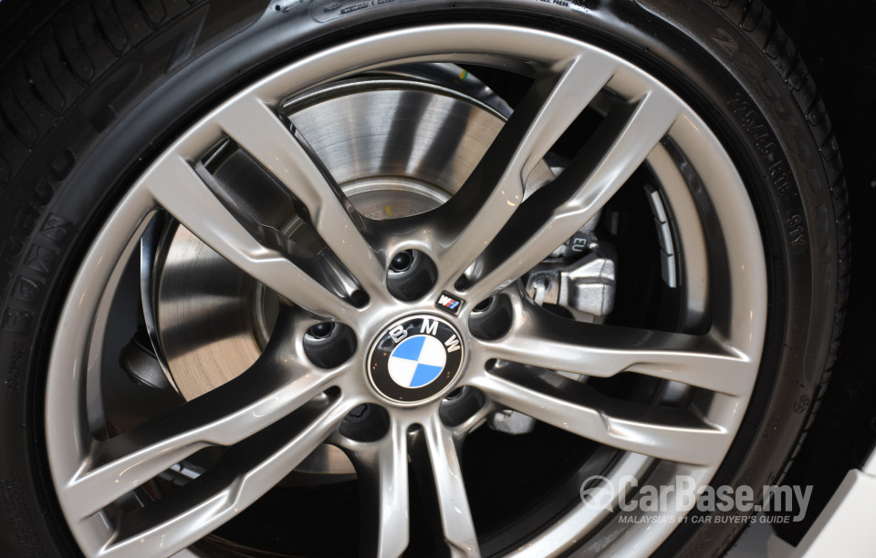 BMW 3 Series F30 LCI (2015) Exterior