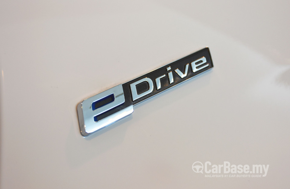 BMW 3 Series F30 LCI (2015) Exterior