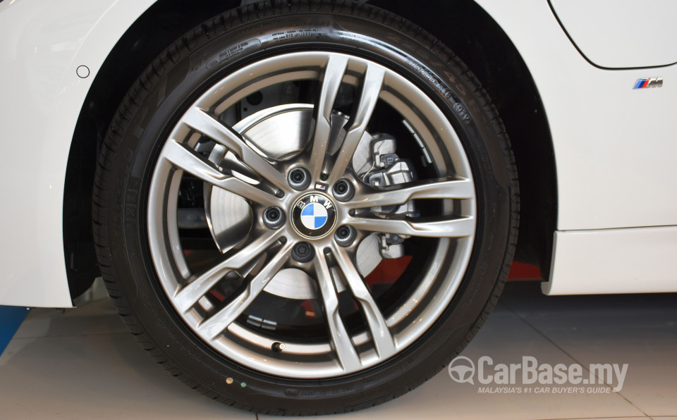 BMW 3 Series F30 LCI (2015) Exterior