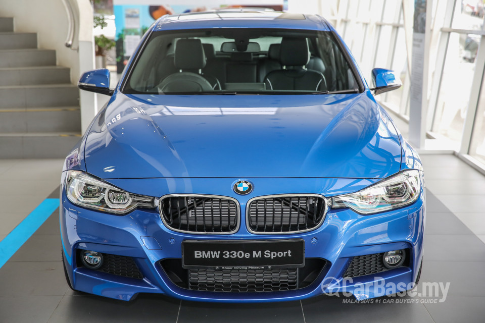 BMW 3 Series F30 LCI (2015) Exterior