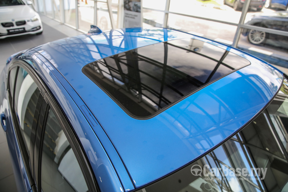 BMW 3 Series F30 LCI (2015) Exterior