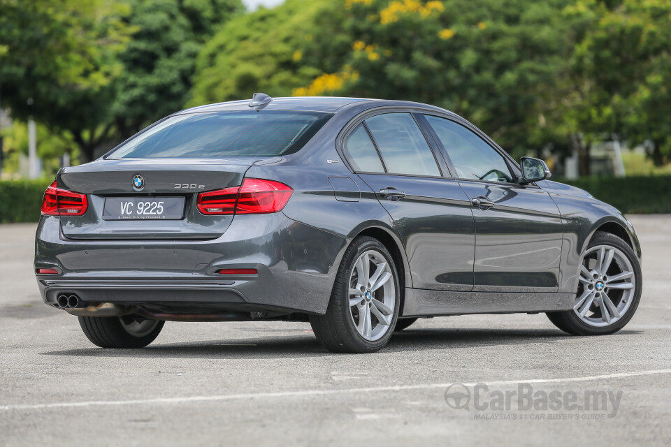 Proton Preve P3-21A (2012) Exterior