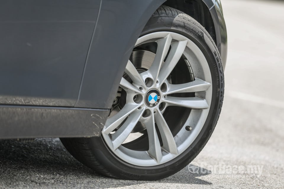 BMW 3 Series F30 LCI (2015) Exterior