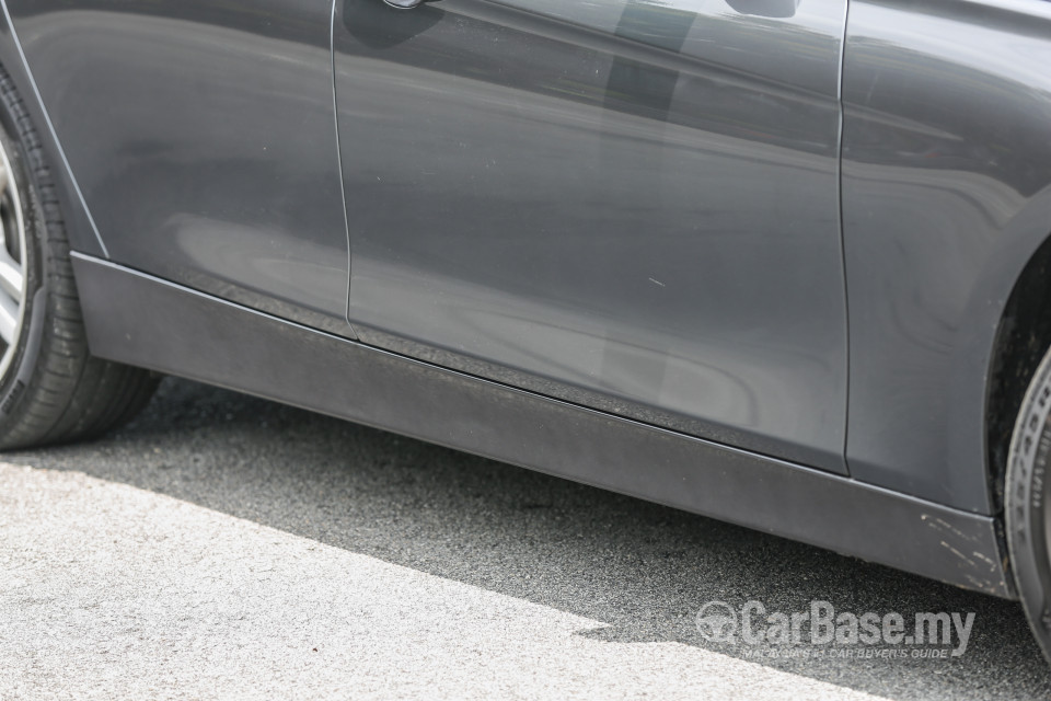 BMW 3 Series F30 LCI (2015) Exterior