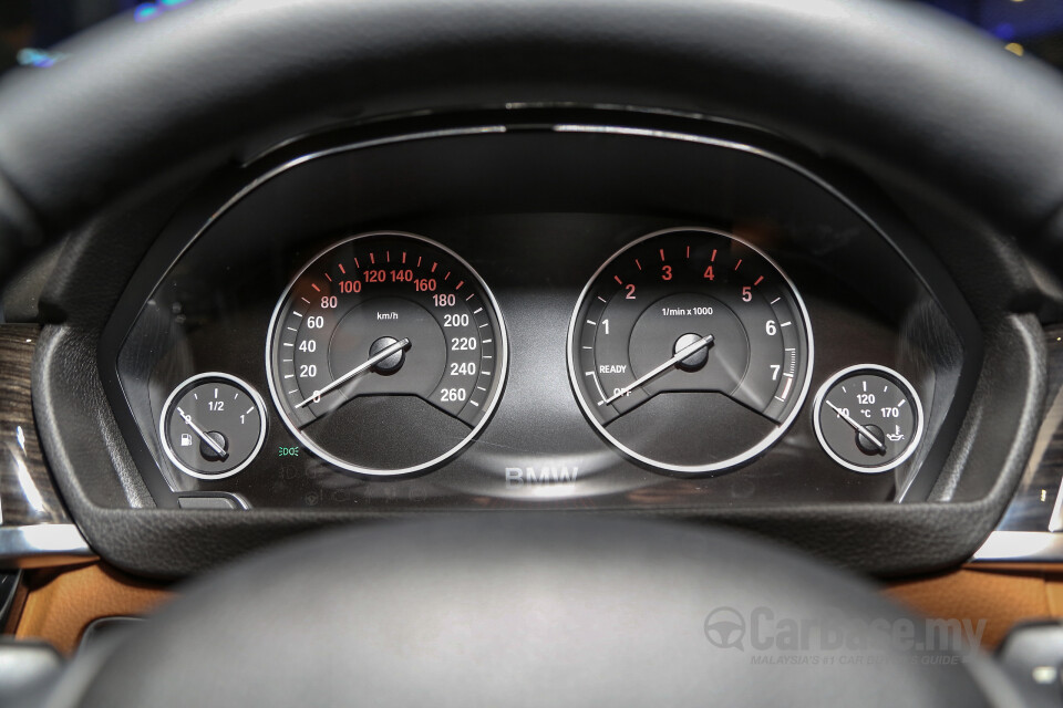 Audi Q5 FY (2019) Interior