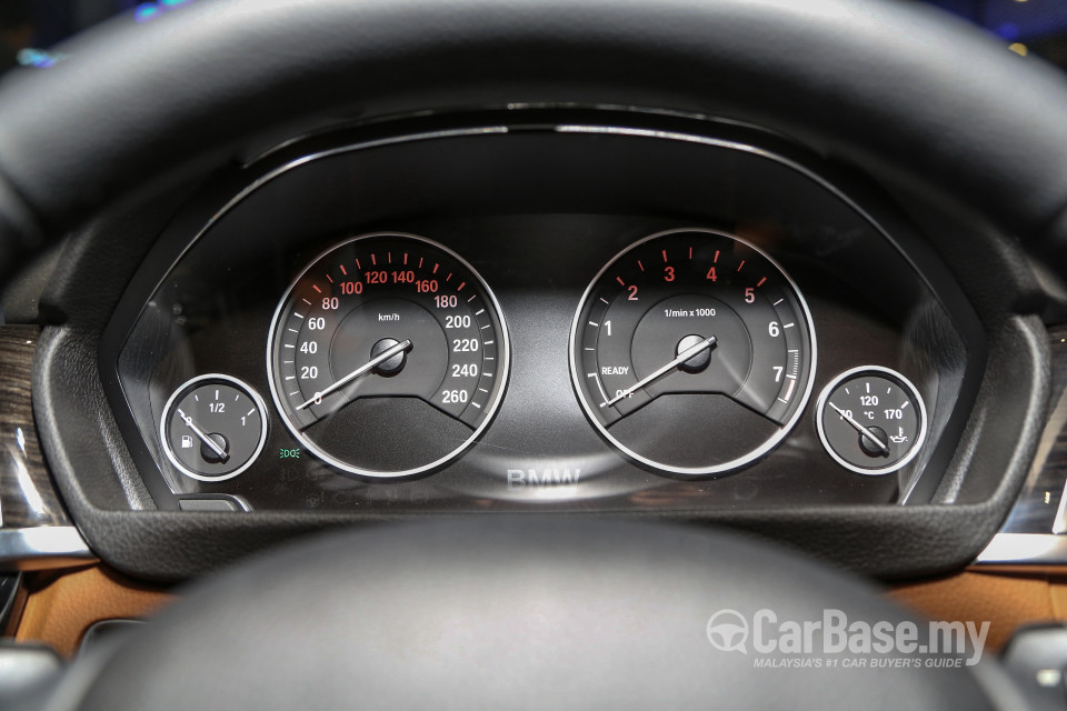 BMW 3 Series F30 LCI (2015) Interior