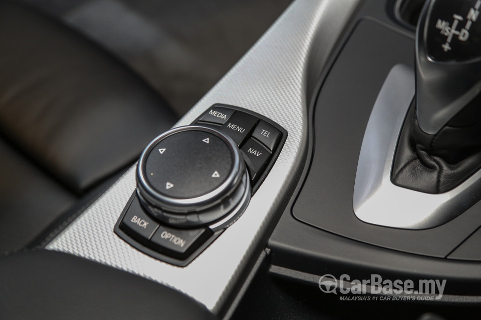 BMW 3 Series F30 LCI (2015) Interior