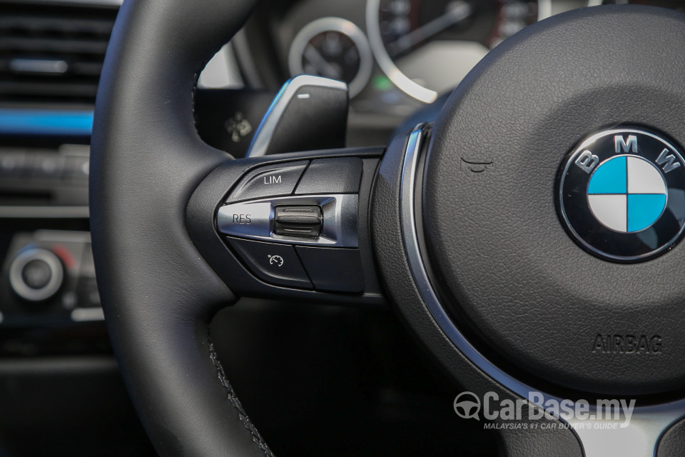 BMW 3 Series F30 LCI (2015) Interior
