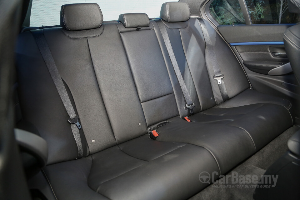 Chevrolet Cruze J300 (2012) Interior