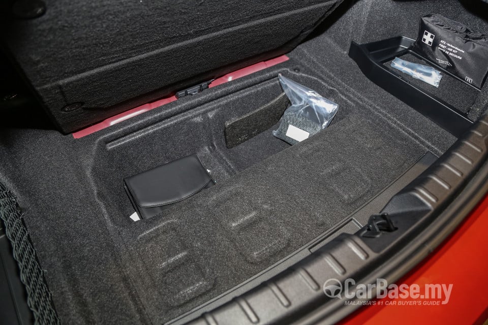 BMW 3 Series F30 LCI (2015) Interior