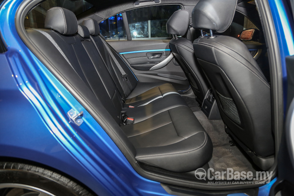 BMW 3 Series F30 LCI (2015) Interior