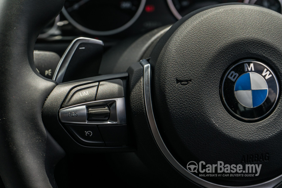 BMW 3 Series F30 LCI (2015) Interior