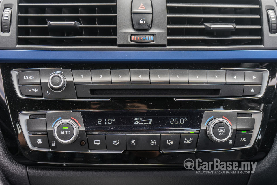 BMW 3 Series F30 LCI (2015) Interior