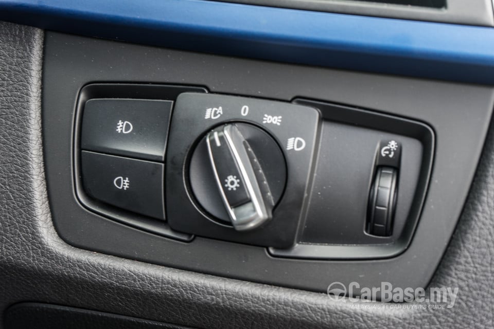 BMW 3 Series F30 LCI (2015) Interior