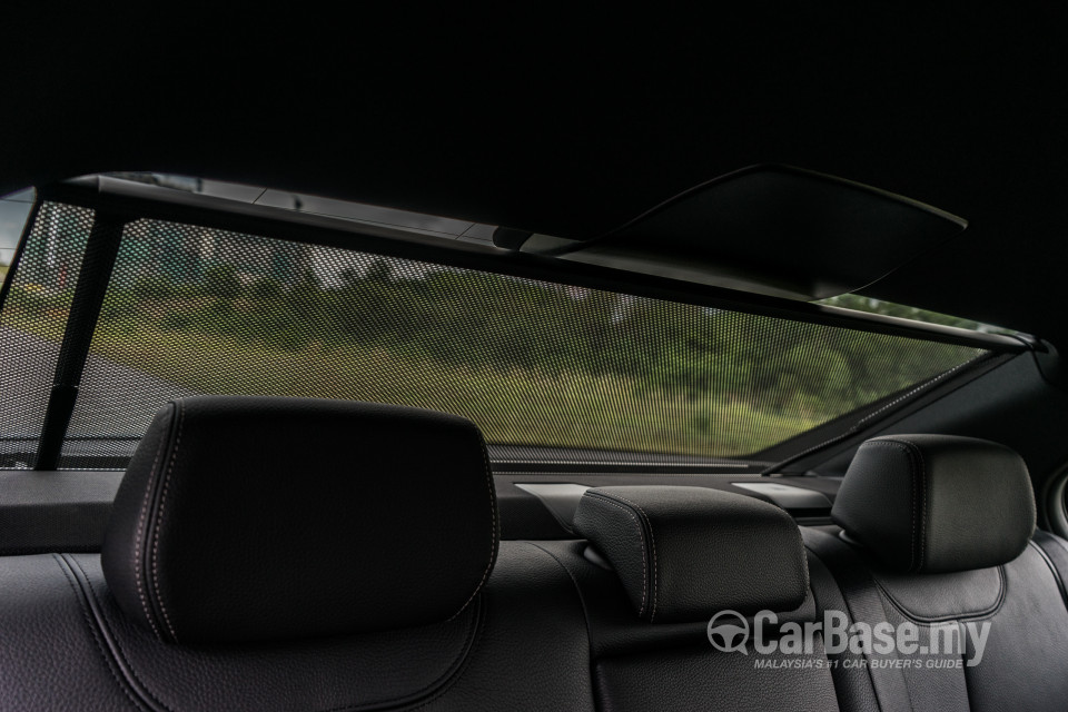 BMW 3 Series F30 LCI (2015) Interior