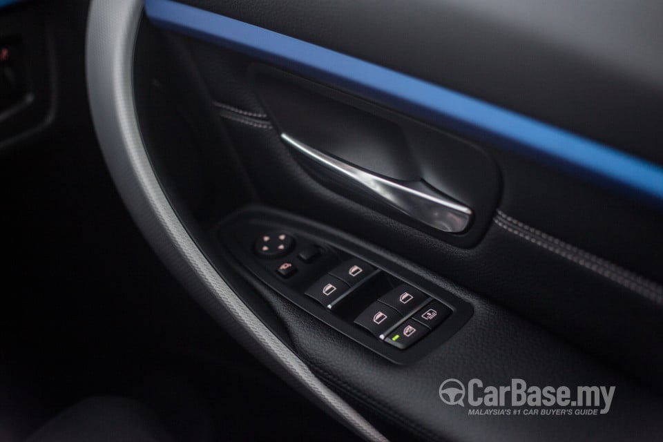 BMW 3 Series F30 LCI (2015) Interior