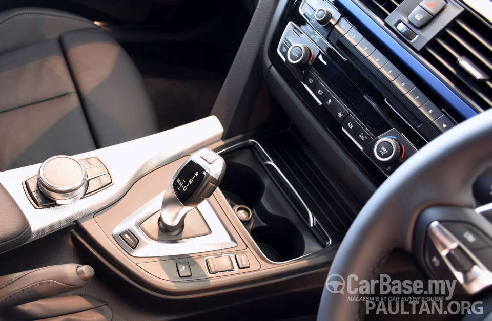 BMW 3 Series F30 LCI (2015) Interior