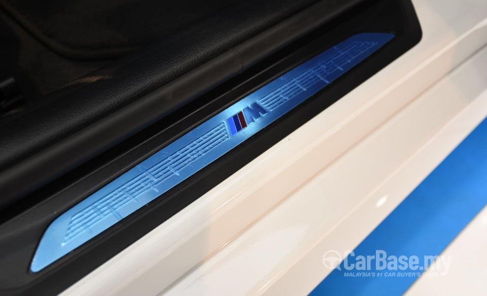 BMW 3 Series F30 LCI (2015) Interior