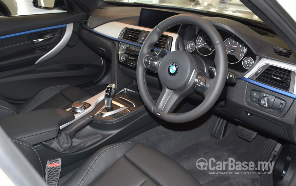BMW 3 Series F30 LCI (2015) Interior