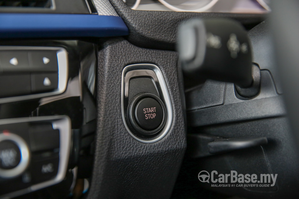 BMW 3 Series F30 LCI (2015) Interior