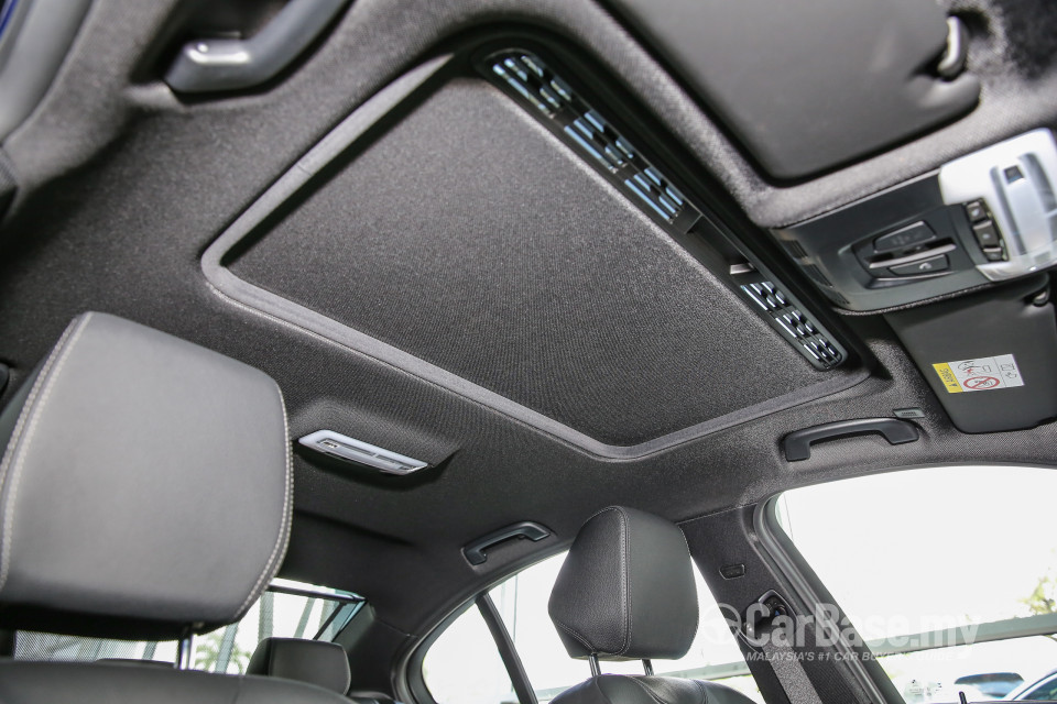 BMW 3 Series F30 LCI (2015) Interior