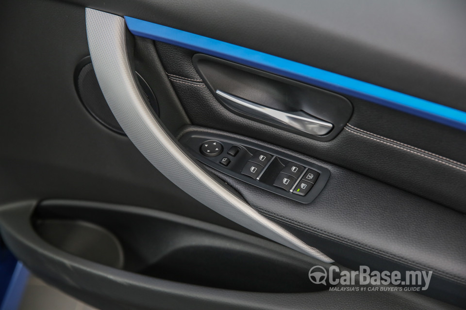 BMW 3 Series F30 LCI (2015) Interior