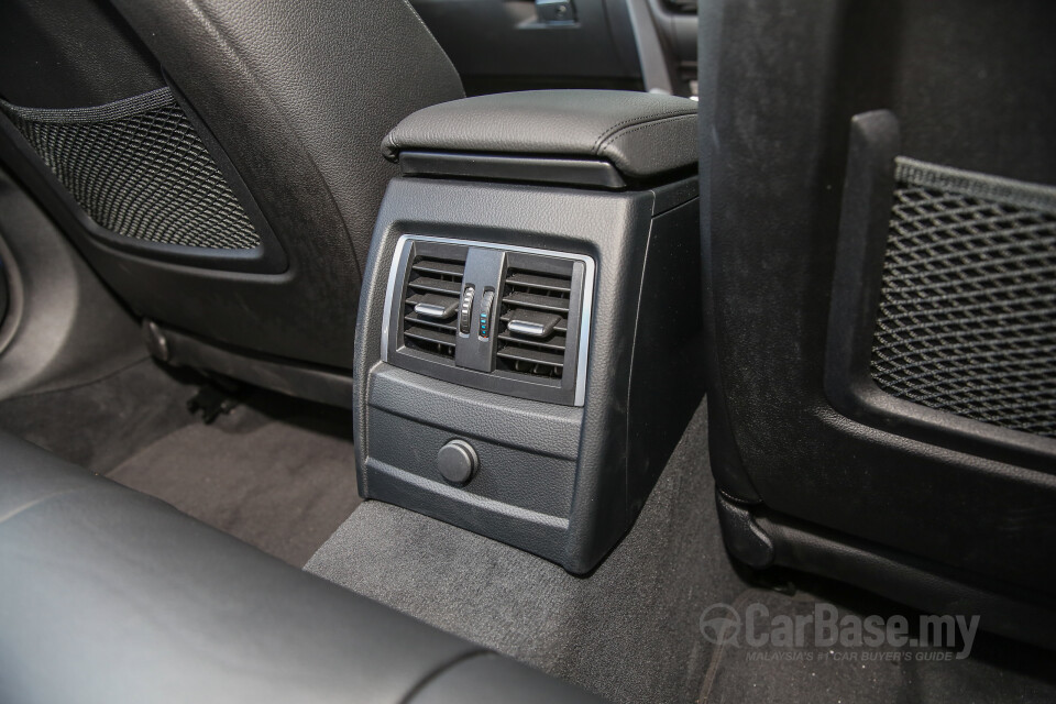 Mazda MX-5 ND (2015) Interior