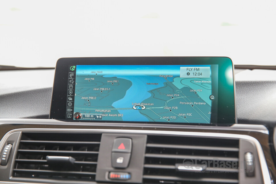 Mercedes-Benz SLC R172 Facelift (2016) Interior