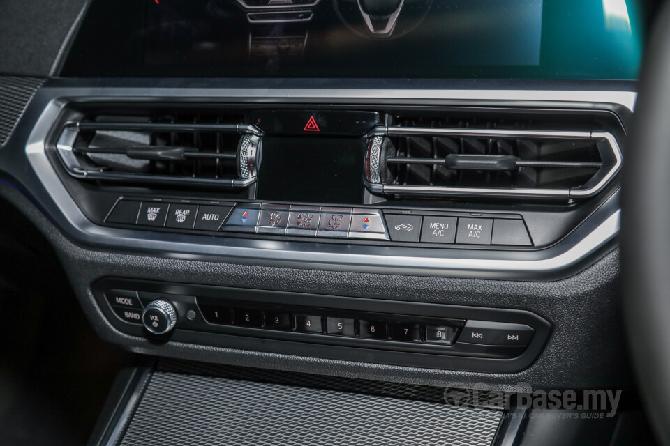 Audi Q5 FY (2019) Interior