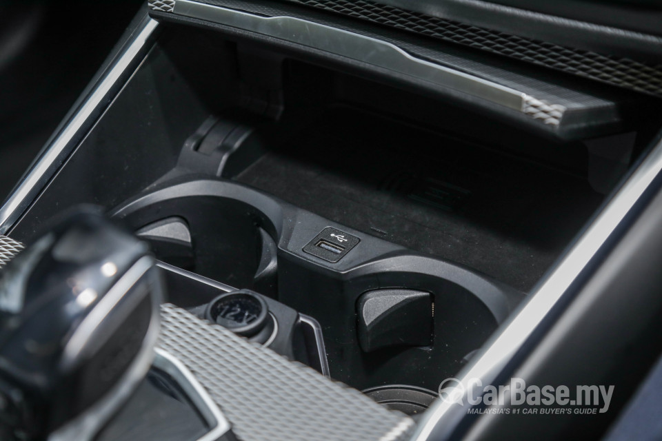 BMW 3 Series G20 (2019) Interior