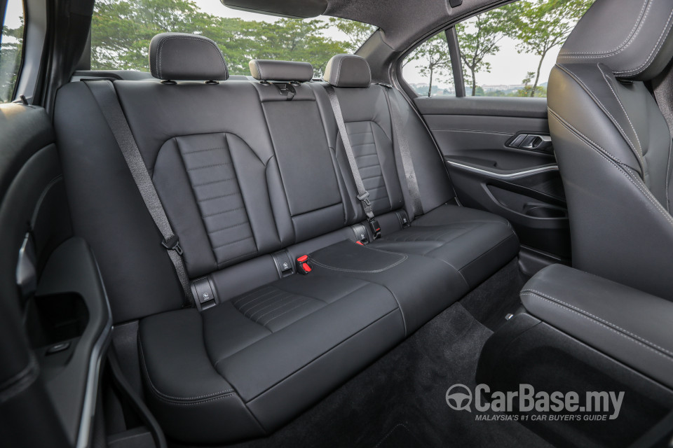 BMW 3 Series G20 (2019) Interior