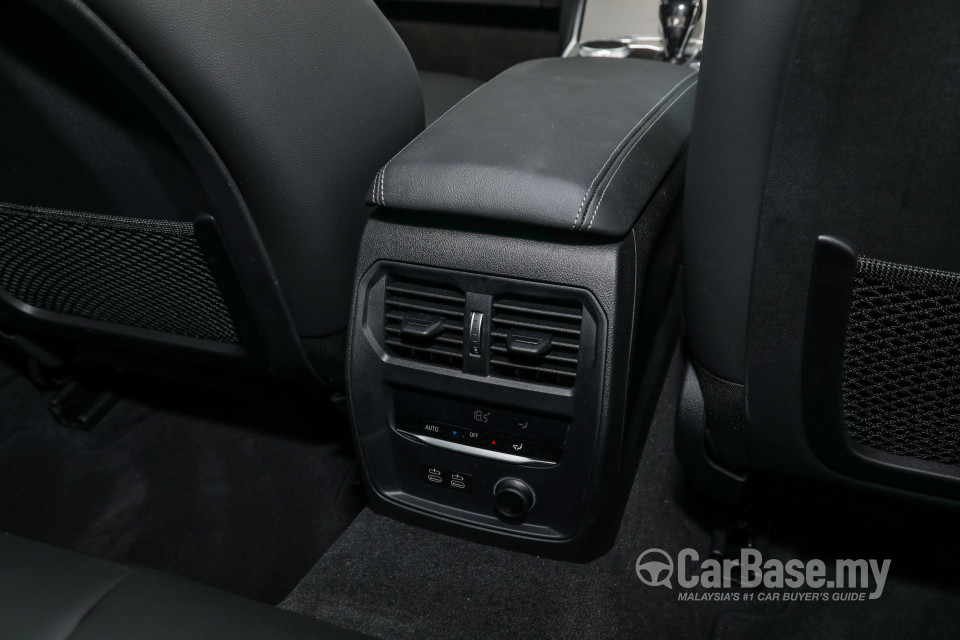 BMW 3 Series G20 (2019) Interior