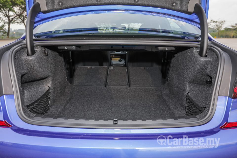 BMW 3 Series G20 (2019) Interior