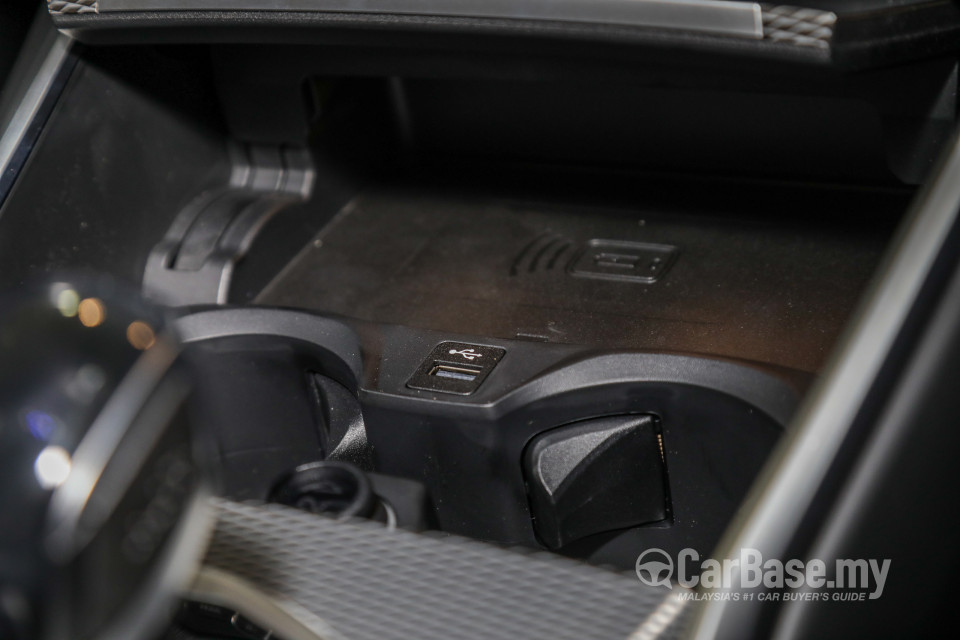 BMW 3 Series G20 (2019) Interior