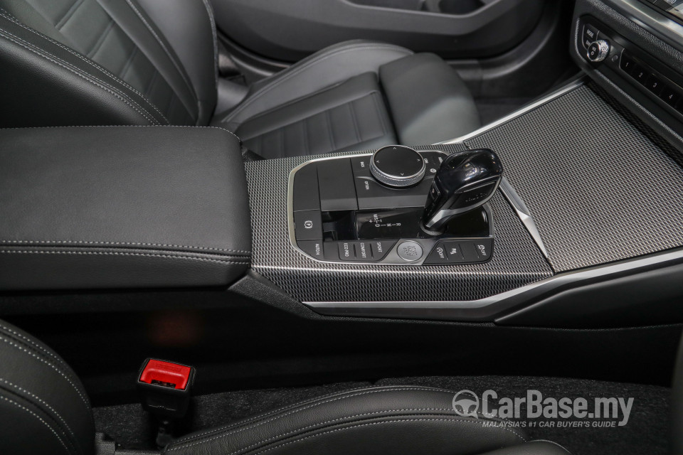 BMW 3 Series G20 (2019) Interior