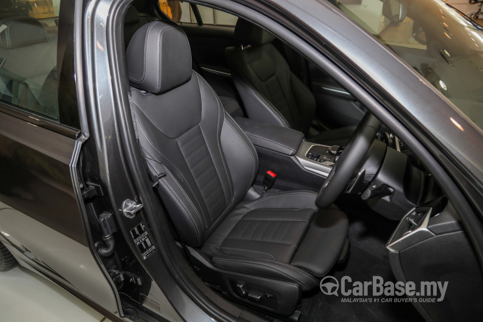 BMW 3 Series G20 (2019) Interior