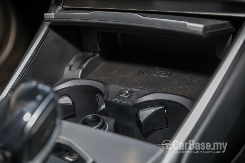 BMW 3 Series G20 (2019) Interior