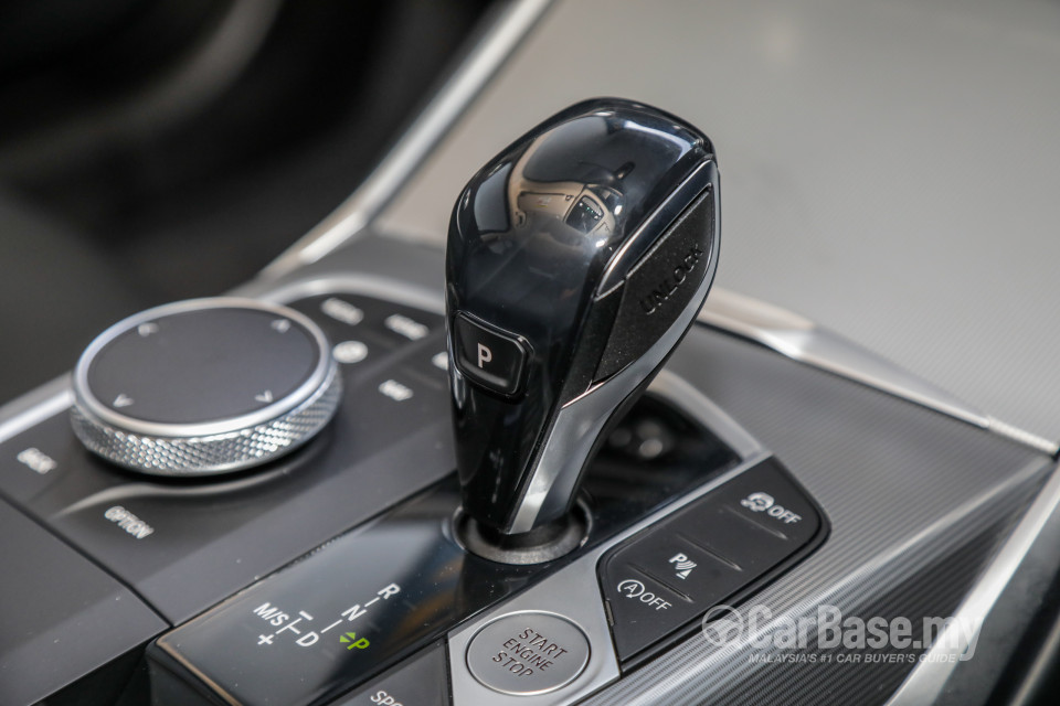 BMW 3 Series G20 (2019) Interior