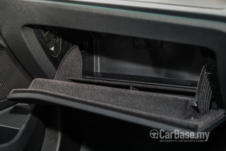 BMW 3 Series G20 (2019) Interior