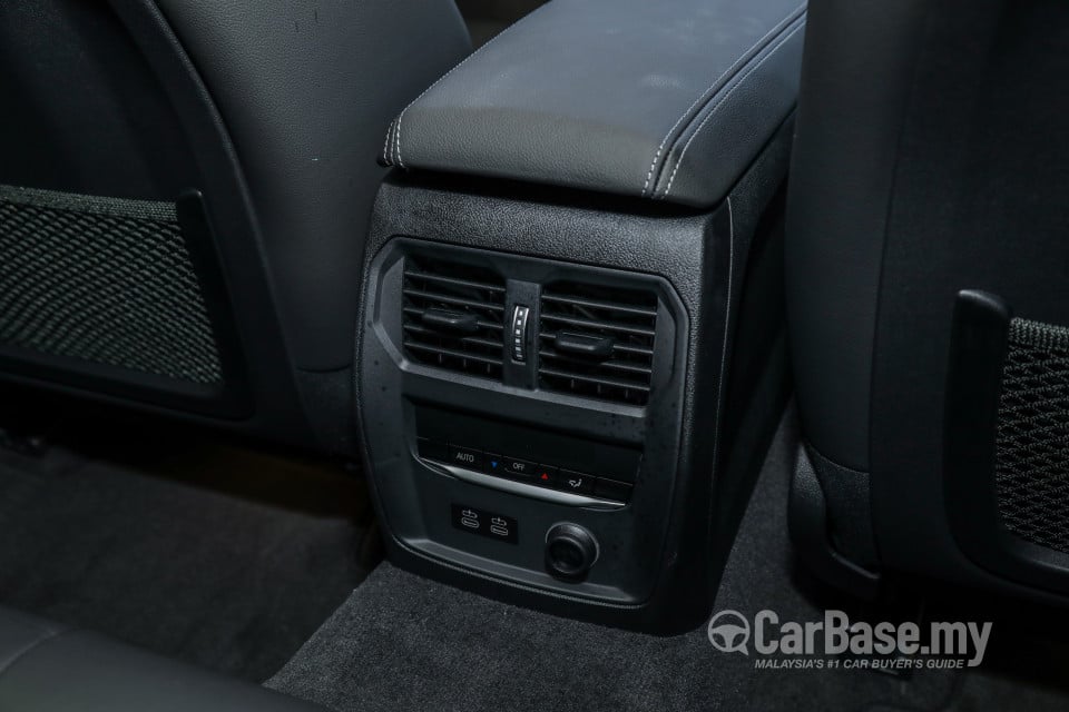BMW 3 Series G20 (2019) Interior