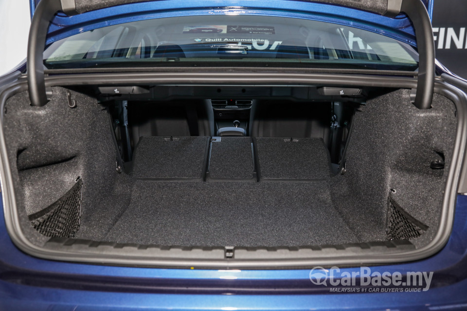 BMW 3 Series G20 (2019) Interior
