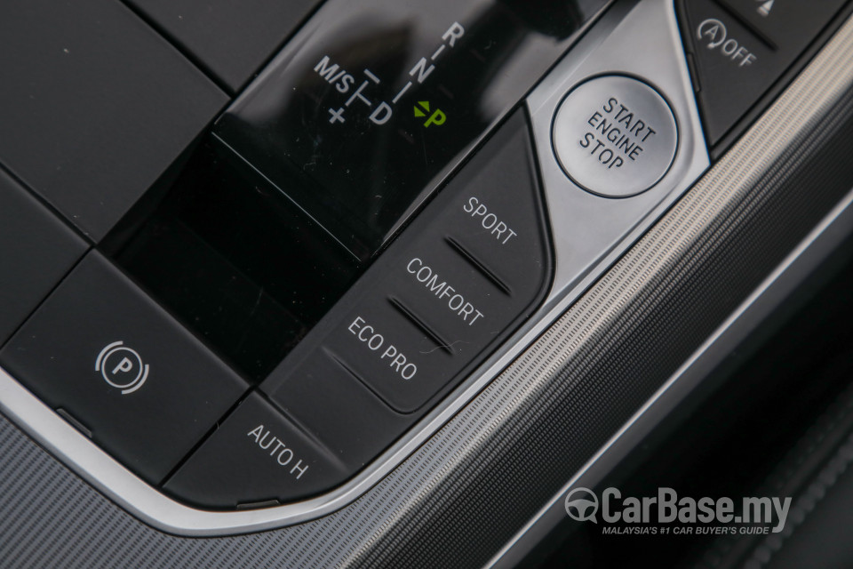 BMW 3 Series G20 (2019) Interior