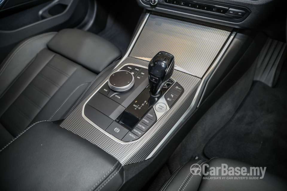 BMW 3 Series G20 (2019) Interior